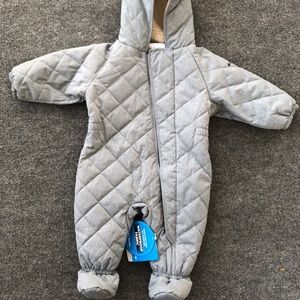 Columbia 6-12months snowsuit